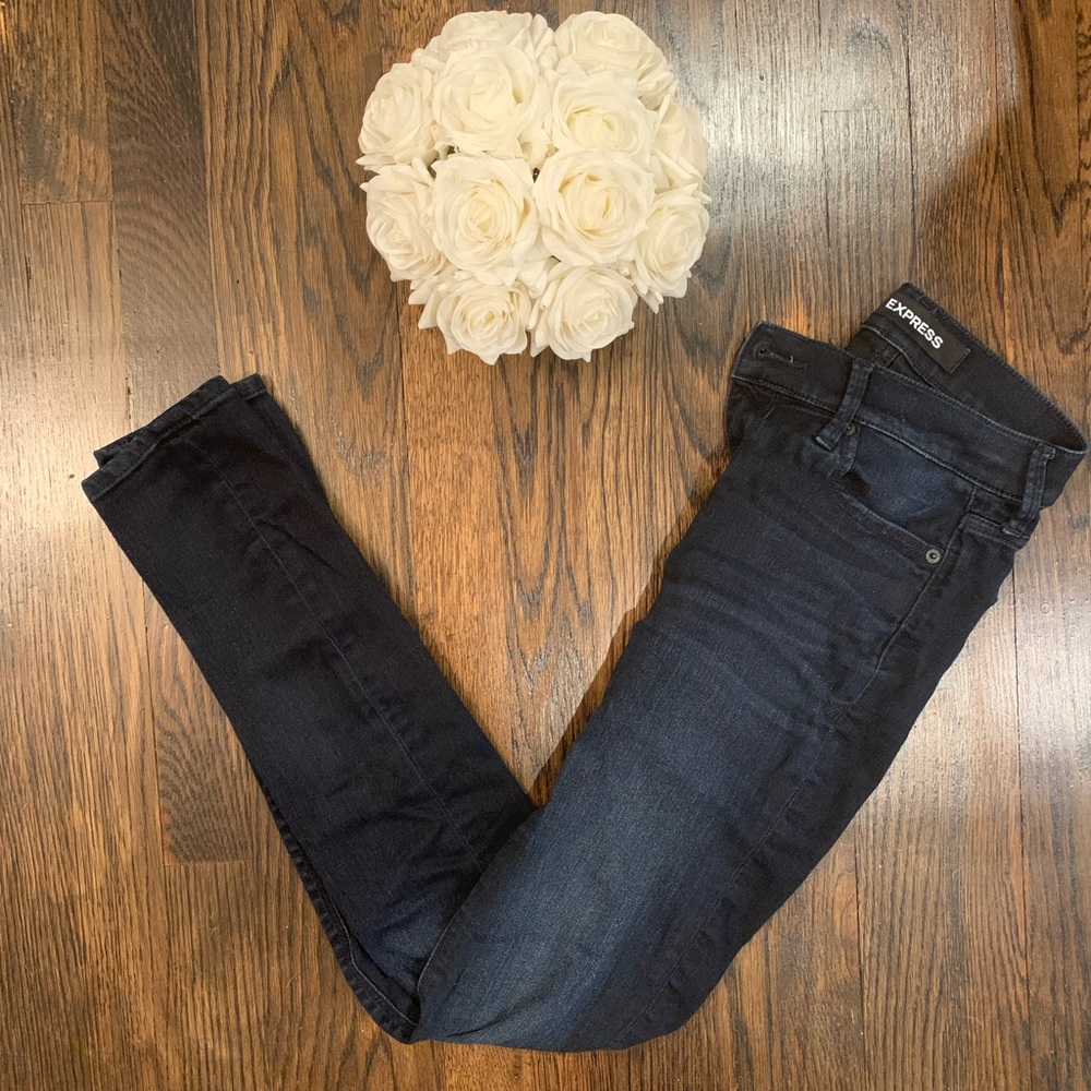 Express Supersoft Mid-Rise Dark Wash Jeans